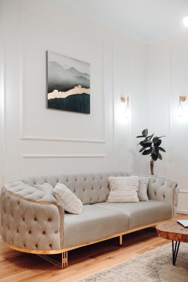 Fabulous And Fancy City Center Designer Apartment Cluj-Napoca Extérieur photo